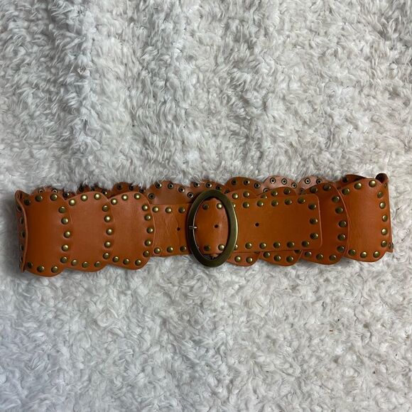 Lake shore Drive leather tan patchwork Belt with brass buckle & studs accents - Picture 5 of 10